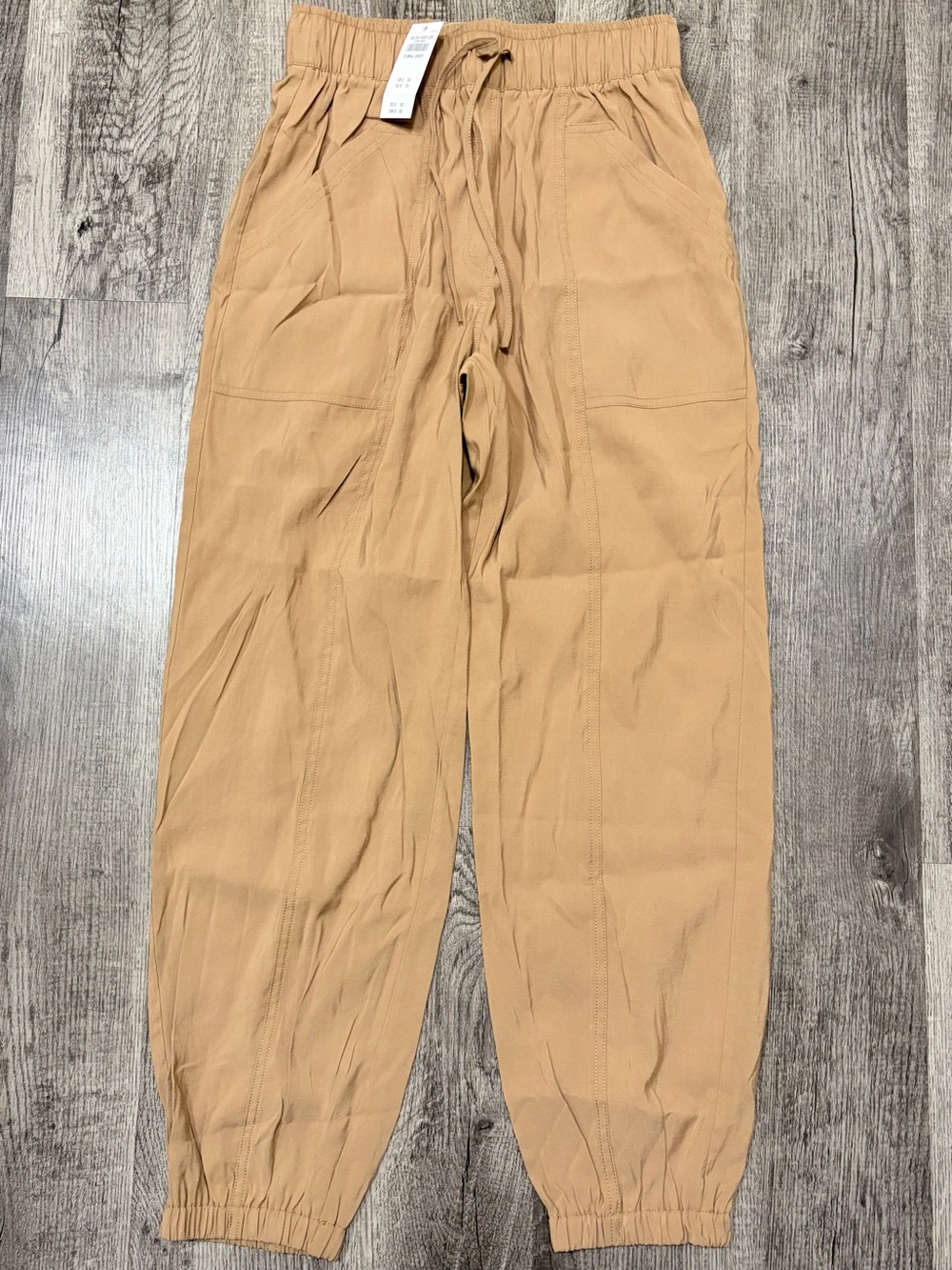 Abercrombie & Fitch Women's Tan Drawstring Jogger Pants - XS short